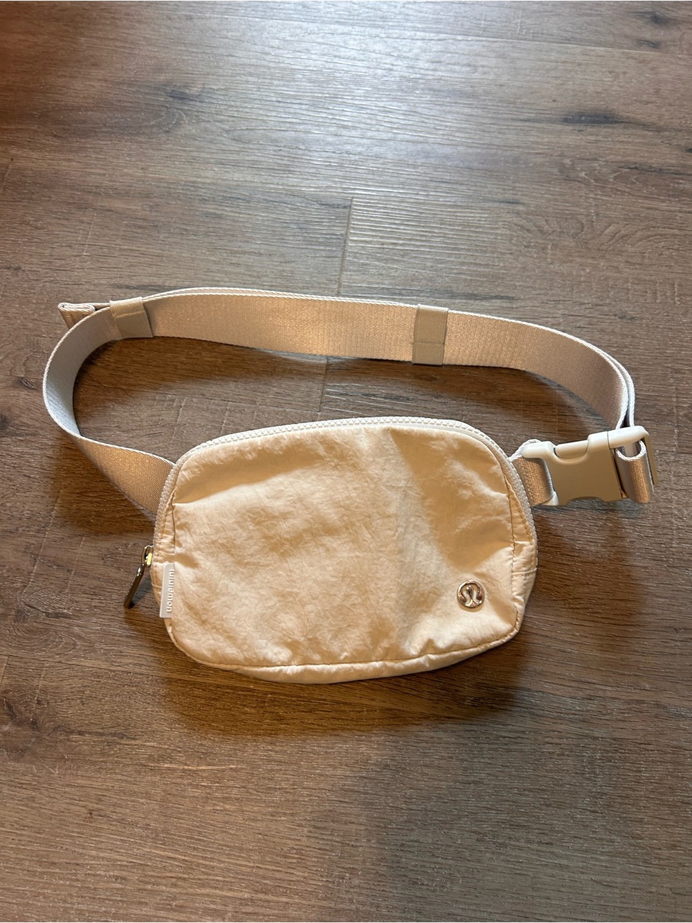 lululemon Everywhere Belt Bag Small Beige Trench Crossbody Fanny Pack